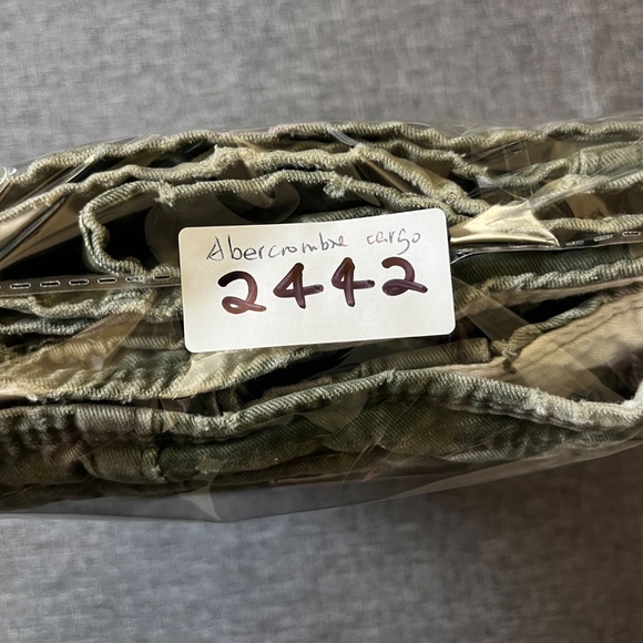 Abercrombie Fitch Camo Cargo Pockets Heavyweight Shorts - Men's Size 32 - Green - Picture 11 of 11